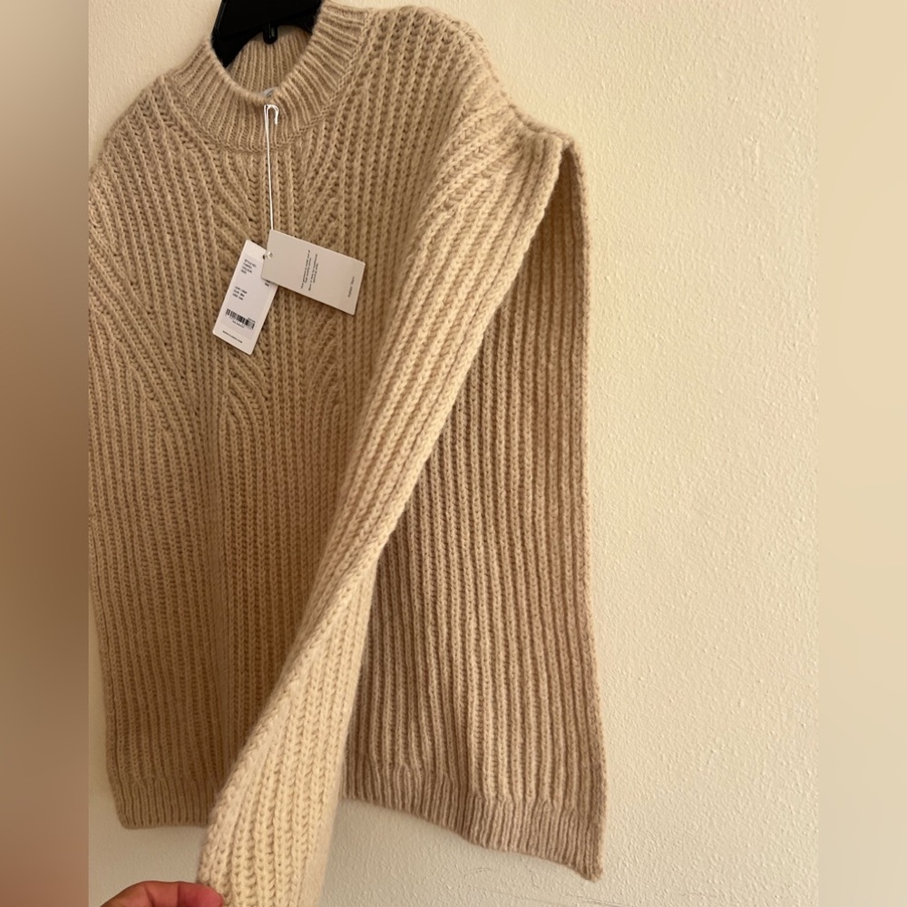 NWT $540 Closed Elegant Beige Women's Sweater poncho Alpaca Size S M Knit - Picture 1 of 12